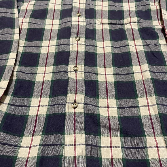Round Tree & Yorke Flannel Plaid Long Sleeve Shirt Large - Picture 3 of 4